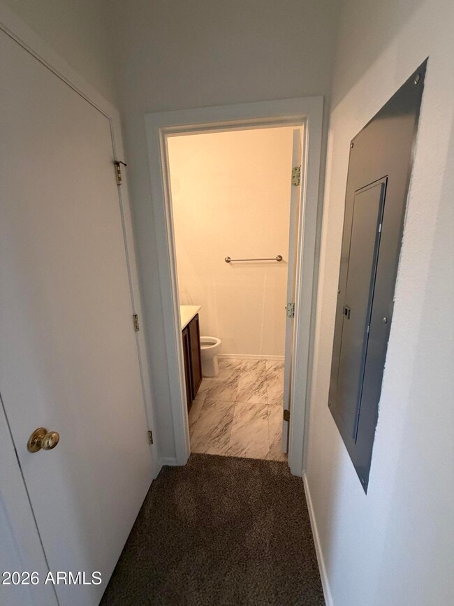 Building Photo - 7464 S 31st Pl