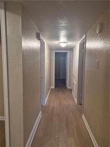 Building Photo - 924 E Monterey Ct