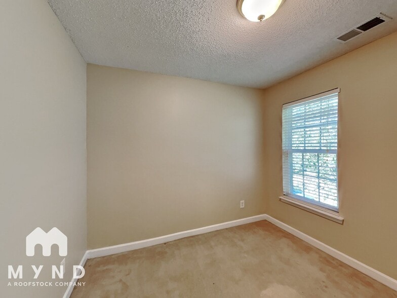 Building Photo - 4027 Old Glory Dr