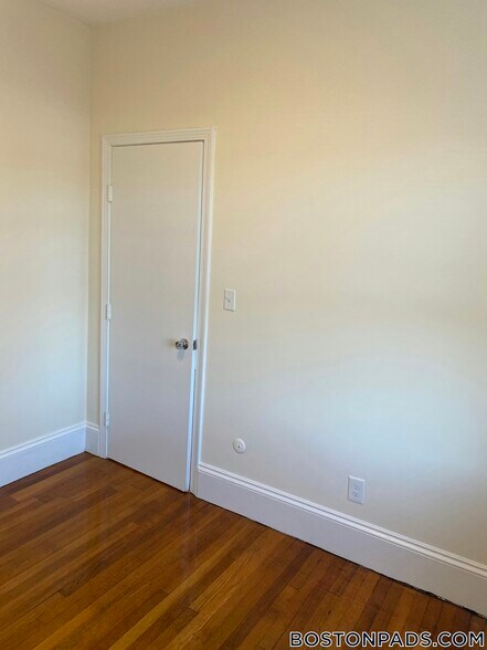 Building Photo - 1315 Commonwealth Avenue