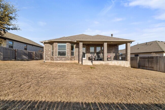 Building Photo - 319 Pecos River Xing