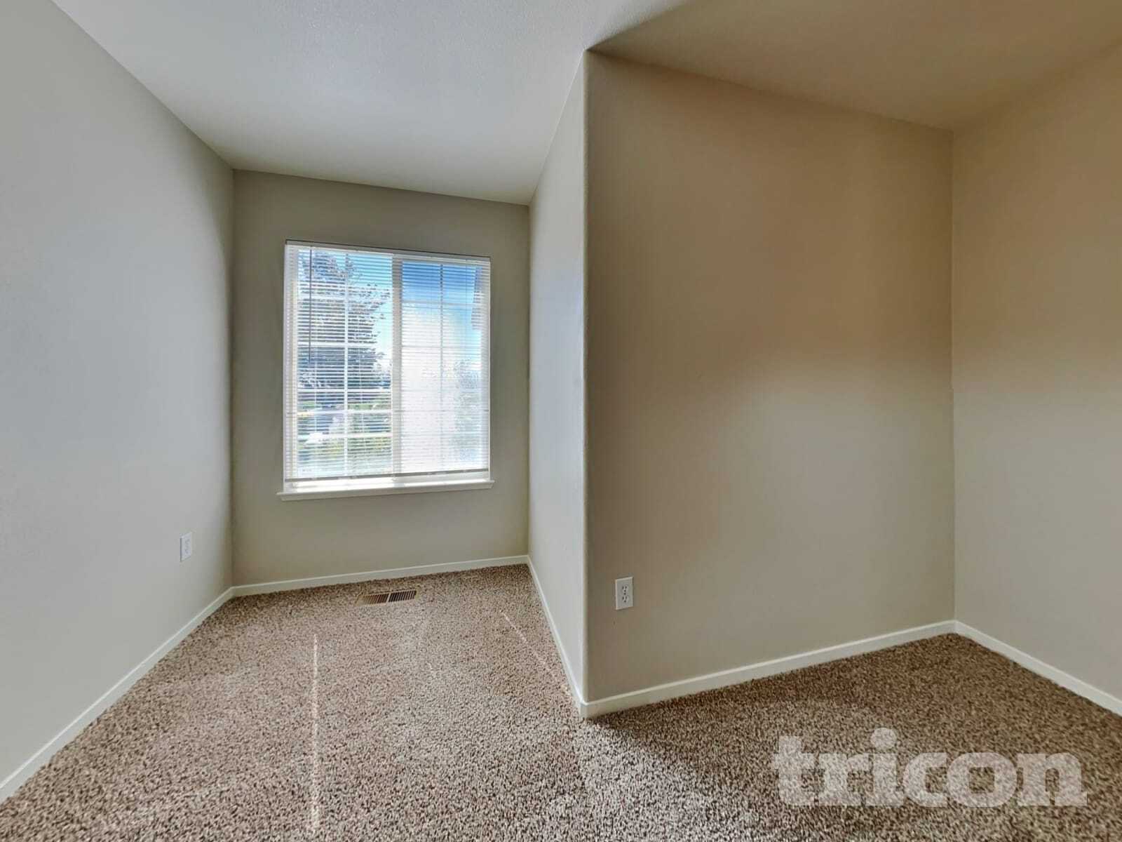 Building Photo - 7369 Dali Ct