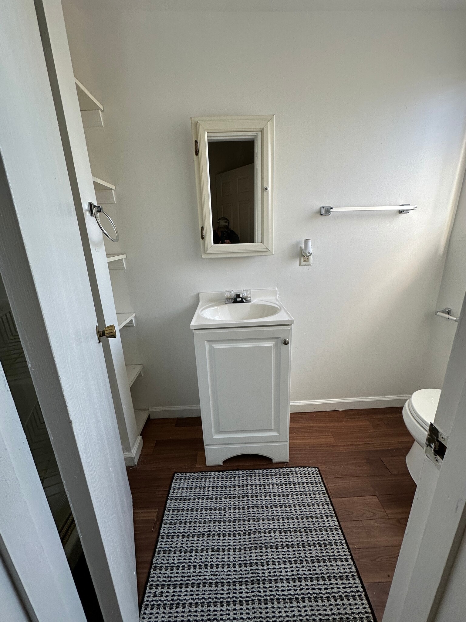 Building Photo - 134 Sherman St