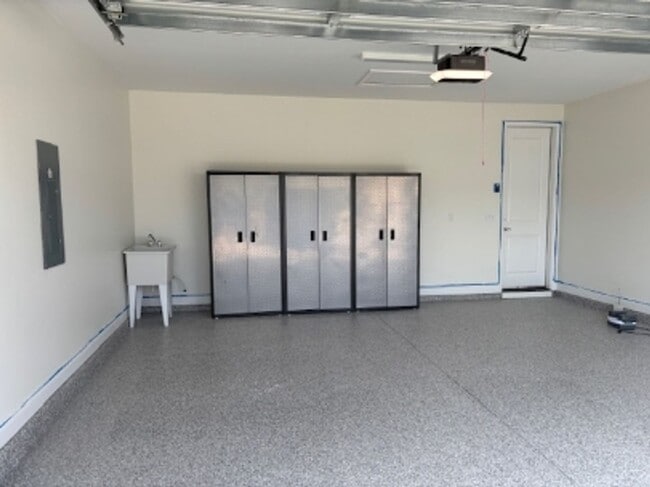 Building Photo - Welcome to Margaritaville 55 + Community