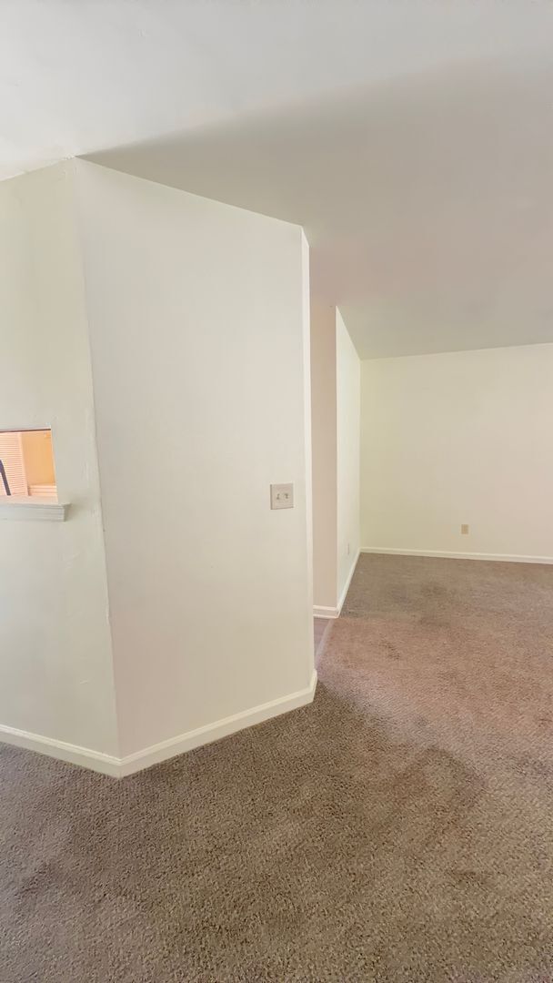 Building Photo - 4414 Stratfordshire Ct