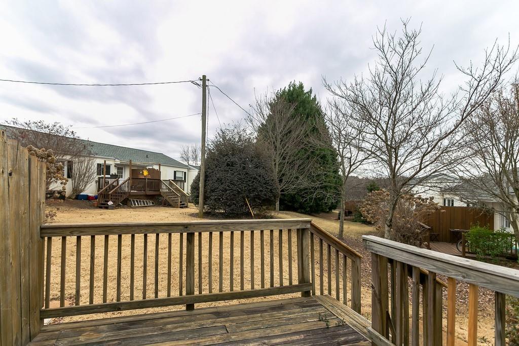 Building Photo - 1545 Stone Gate Ln SE