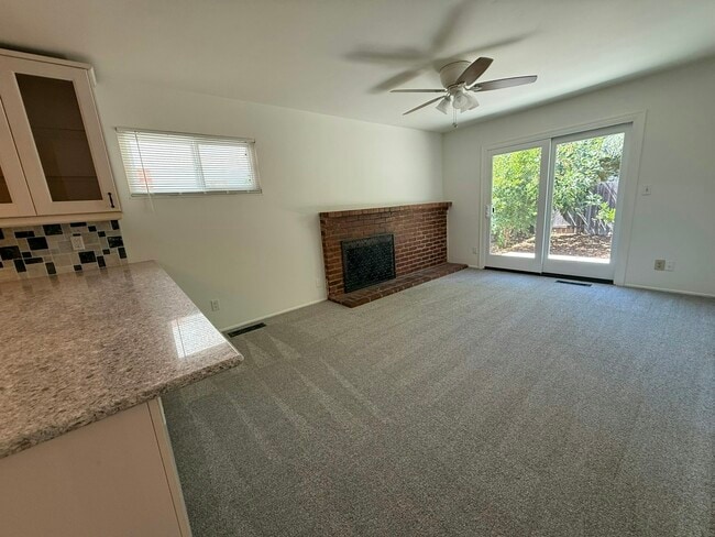 Building Photo - 2313 Clemson Dr