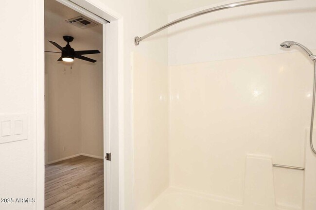 Building Photo - 93 N Cooper Rd