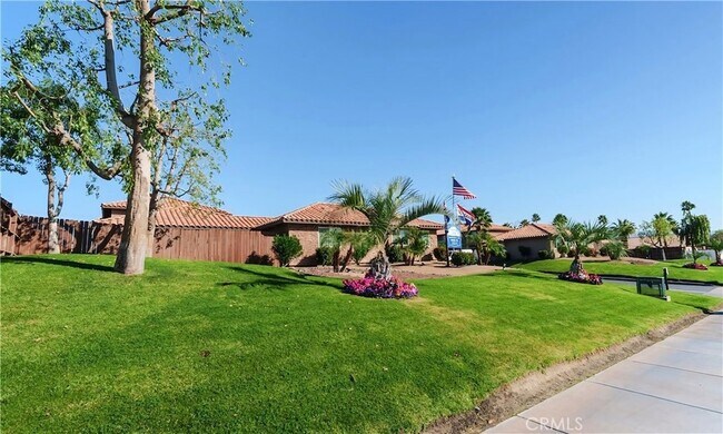 Building Photo - 79400 Ave 42