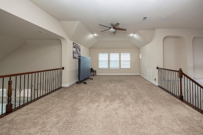 Building Photo - 6220 Eldridge Ln