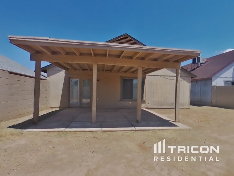 Building Photo - 6317 W Christy Dr