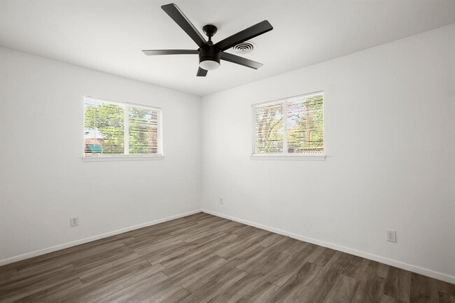 Building Photo - 2021 Wheless Ln