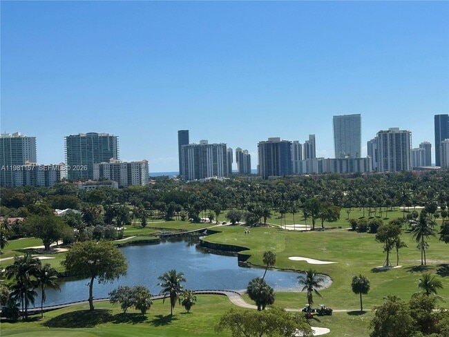 Building Photo - 20301 W Country Club Dr