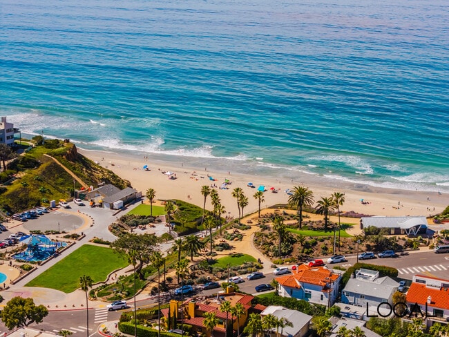 Building Photo - 801 N Rios Ave