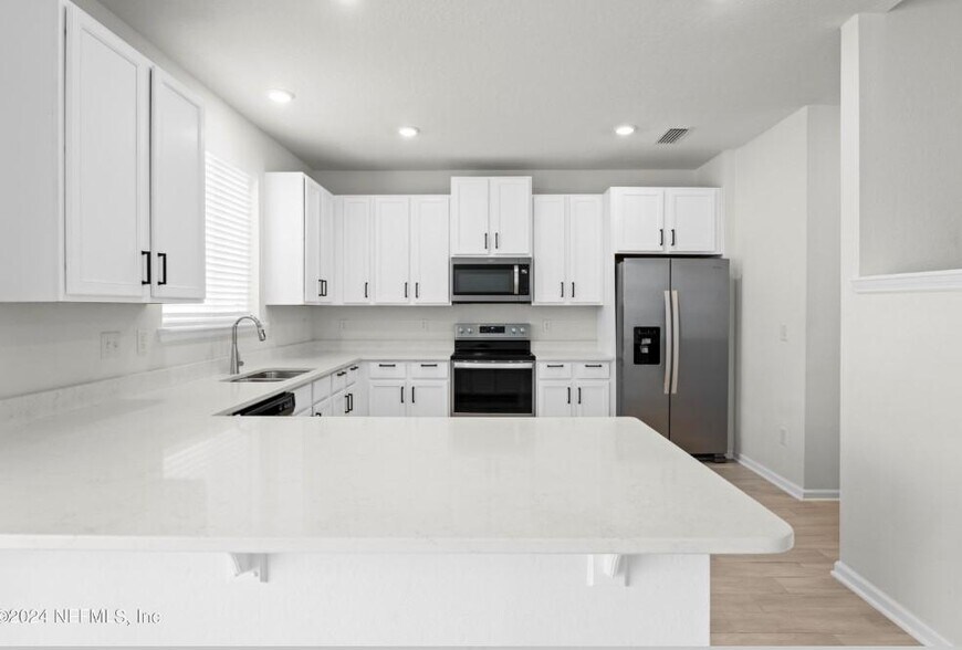 Building Photo - 3082 Lucille Ln