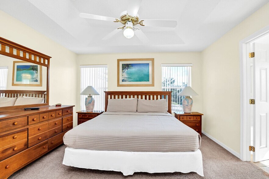 Building Photo - 233 Saddle Ridge Dr