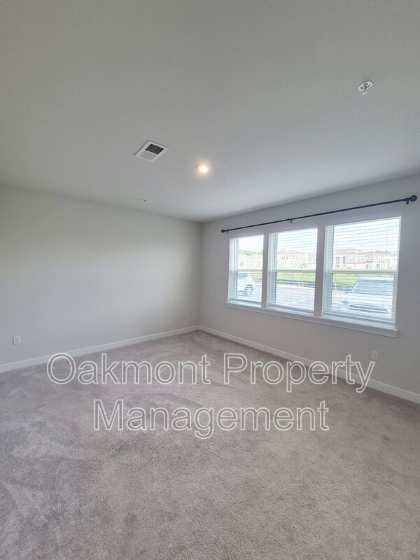 Building Photo - 3700 Maze Runner Dr