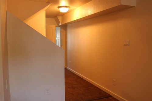 Building Photo - 10535 Mills Rd