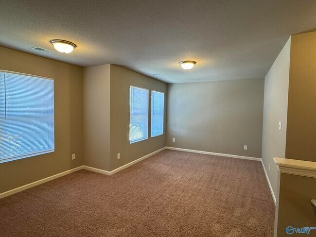 Building Photo - 114 Pitts Griffin Drive