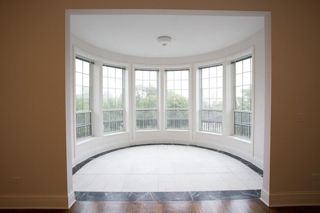 Floorplan - Paramour