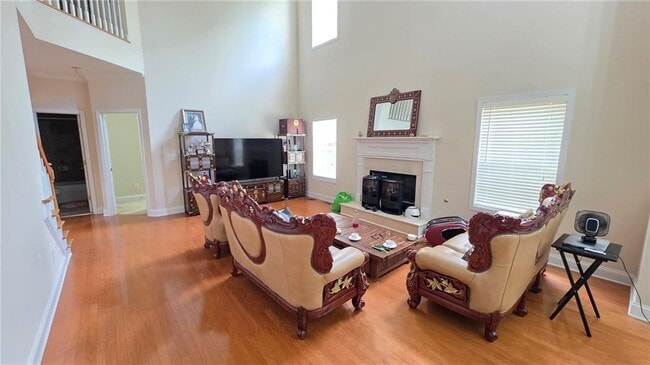 Building Photo - 4060 Suwanee Bend Dr