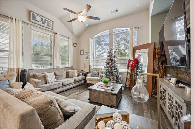 Building Photo - 12419 Alora Bluff Trail