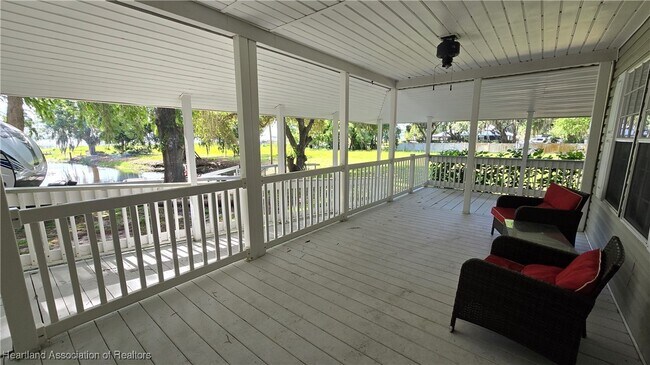 Building Photo - 47 Crawford Dr
