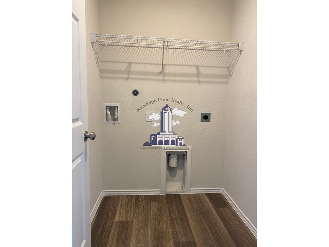 Building Photo - 6231 Windy Grn