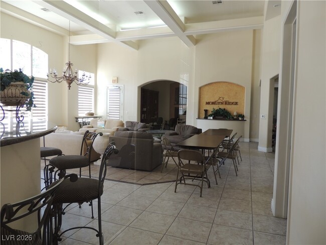 Building Photo - 8555 W Russell Rd