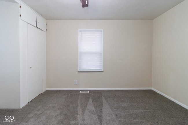 Building Photo - 630 Chester St