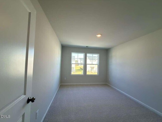 Building Photo - 6025 Grey Colt Wy