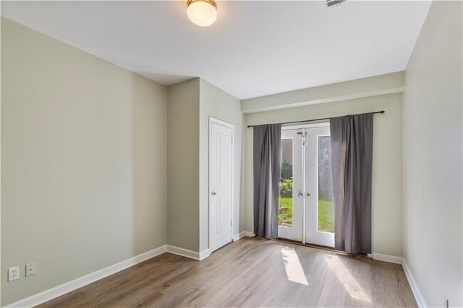 Building Photo - 4565 Ashmore Cir