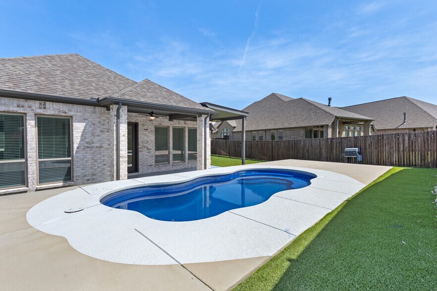Building Photo - 960 Knoxbridge Rd