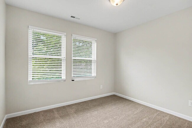 Building Photo - 6324 Grimes Ave