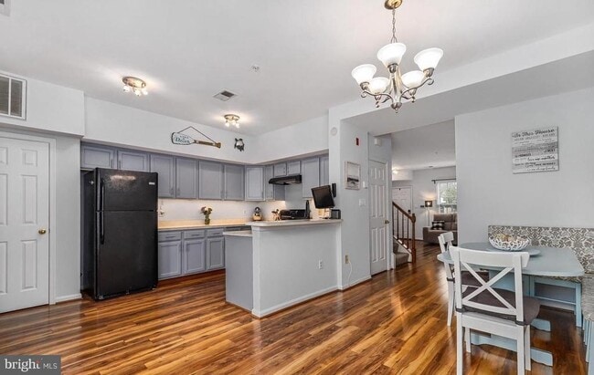 Building Photo - 6809 Stone Maple Terrace