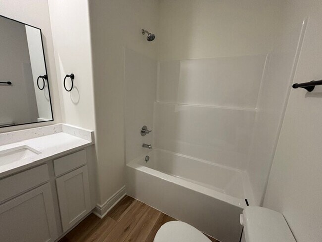 Building Photo - 5309 Rolly -