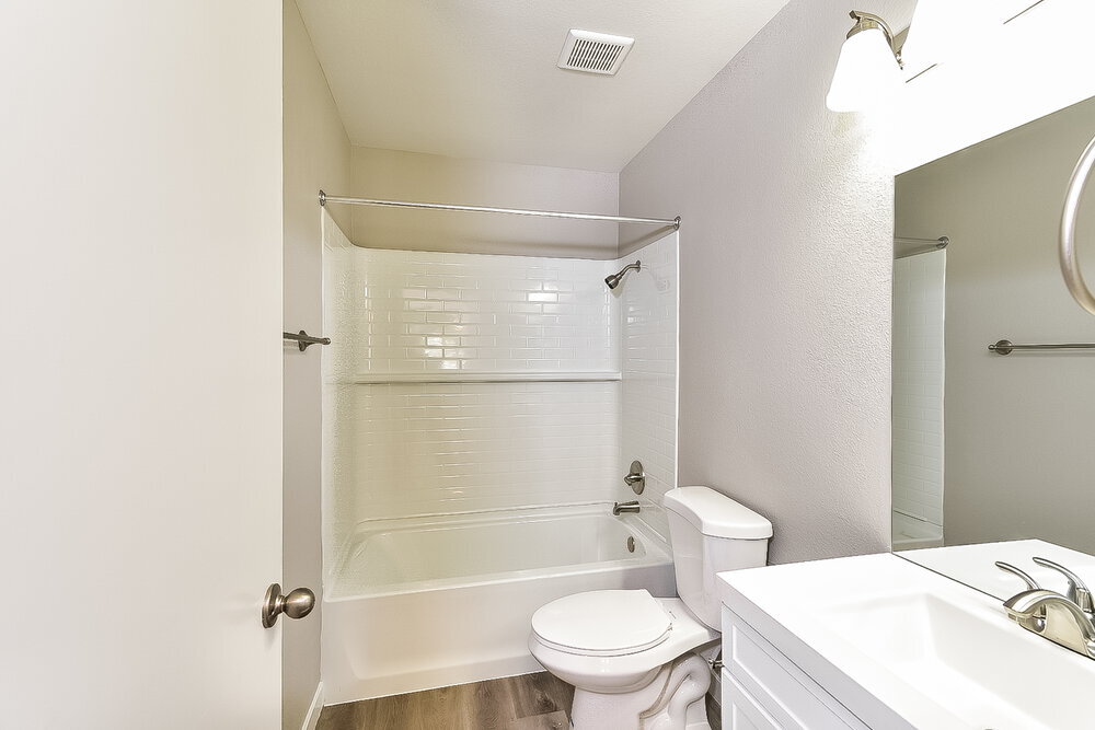 Building Photo - 3451 White Mission Dr