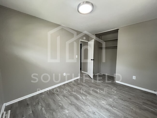 Building Photo - 2552 Sarvis Ct