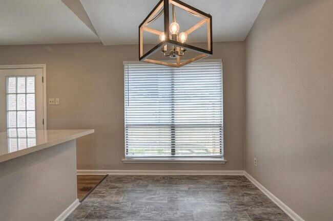Building Photo - 16718 Galewood Way