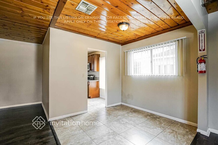 Building Photo - 7943 Newcastle Ave