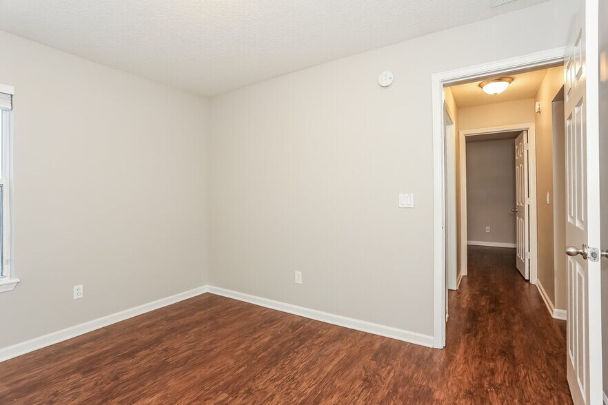 Building Photo - 3871 Ringneck Dr