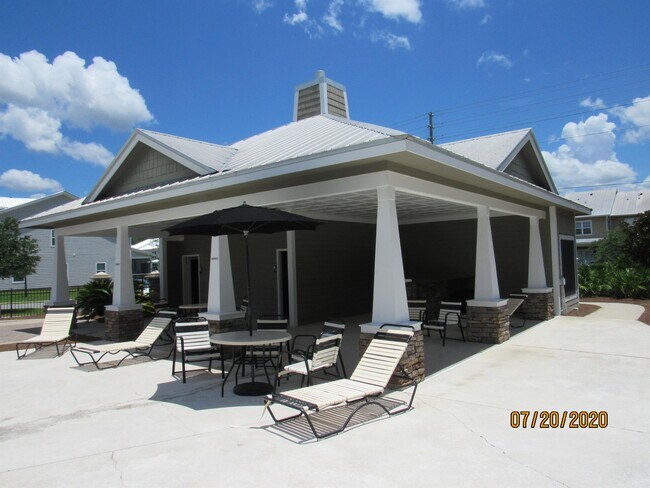 Building Photo - 267 N Sand Palm Rd