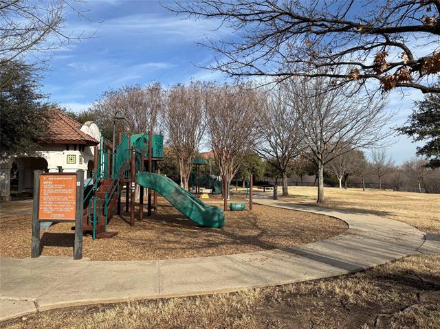 Building Photo - 834 San Clemente