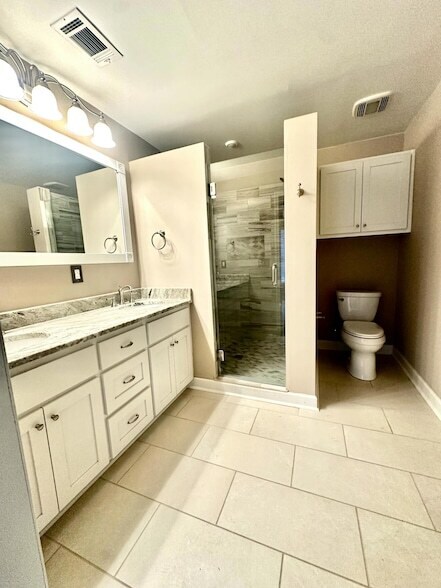 Building Photo - 1178 Pittsford Cir