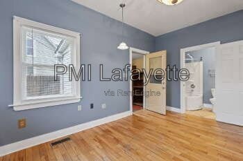 Building Photo - 407 S East St