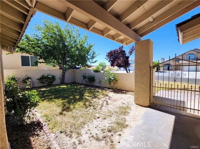 Building Photo - 13952 Topmast Dr