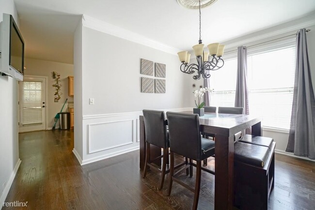 Building Photo - 4 br, 3 bath House - 240 Windy Circle