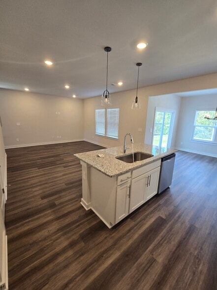 Open concept first floor - 3901 Northbrook Dr