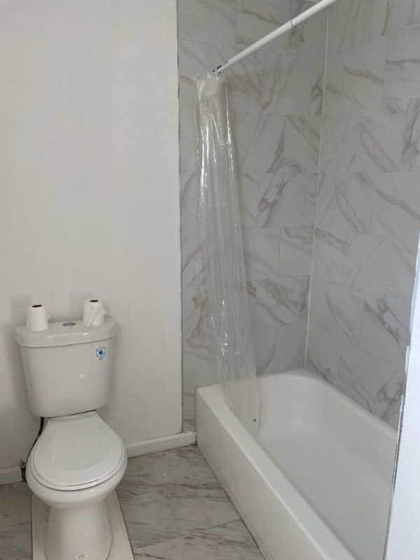 Building Photo - 195 Campbell Park