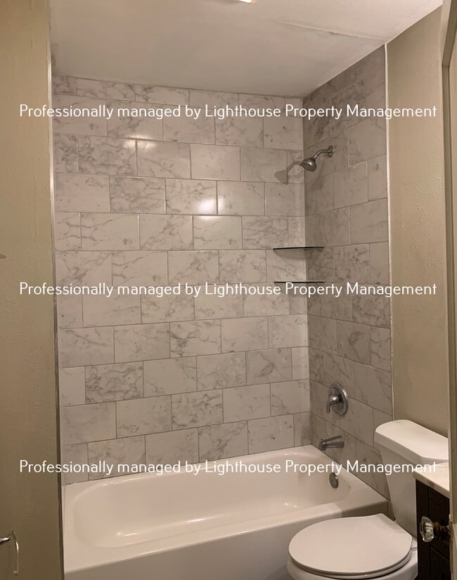 Building Photo - Beautifully Updated Home with Modern Finishes
